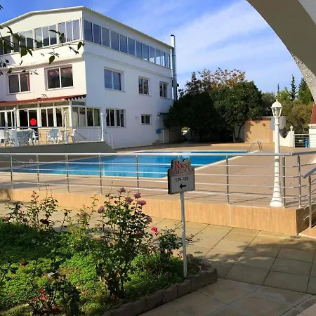 Vendégház Mavi Konak Deluxe Rooms & Suits Kerínia