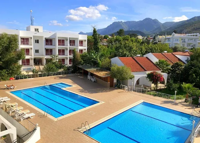 Mavi Konak Deluxe Rooms & Suits 3* Cirénia