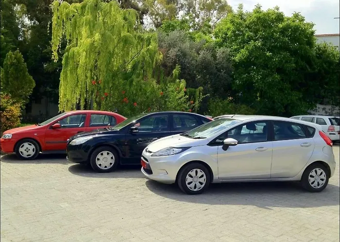 Casa de hóspedes Mavi Konak Deluxe Rooms & Suits Cirénia