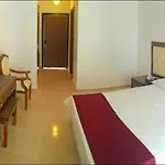 Jasmine Court Hotel & Spa 4*